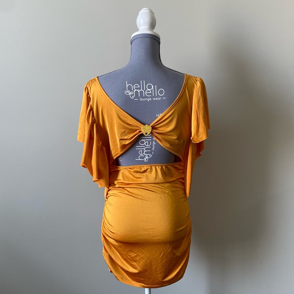 🧸 Apple Bottoms Orange Mini Dress with Gold Accents - Picture 8 of 10